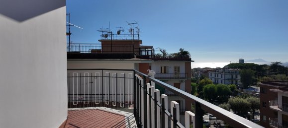Escritório em Torre del Greco, Italy 89 m² N.º 380760 11