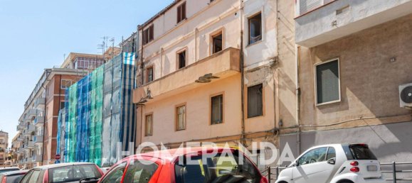 5 rooms Building in Cagliari, Italy No. 294087 3