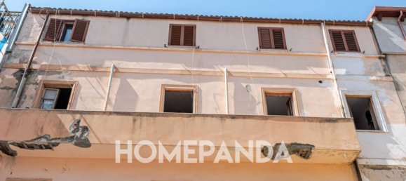 5 rooms Building in Cagliari, Italy No. 294087 2