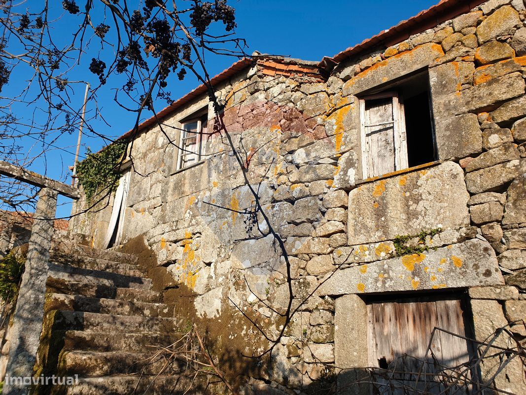 3 bedrooms House in Fornelos, Portugal No. 185316