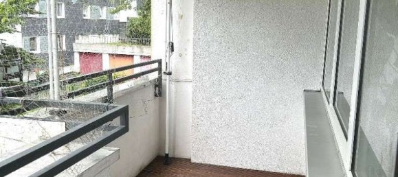 Квартира с 2 комнатами в Вупперталь, Германия № 224110 3