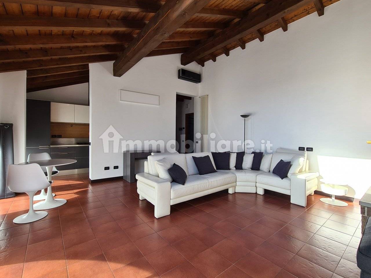 2 bedrooms Apartment in Calvenzano, Italy No. 266844