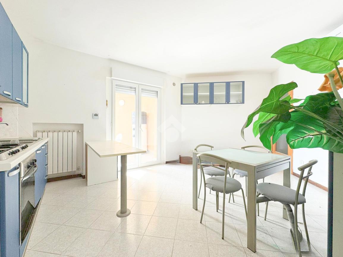 2غرفة شقة في Vasto, Italy رقم 3077