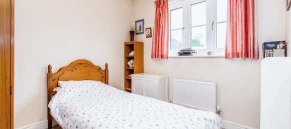 4 bedrooms House in Croydon, United Kingdom No. 8135 13