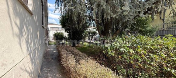 3 bedrooms Apartment in Chiari, Italy No. 272987 3