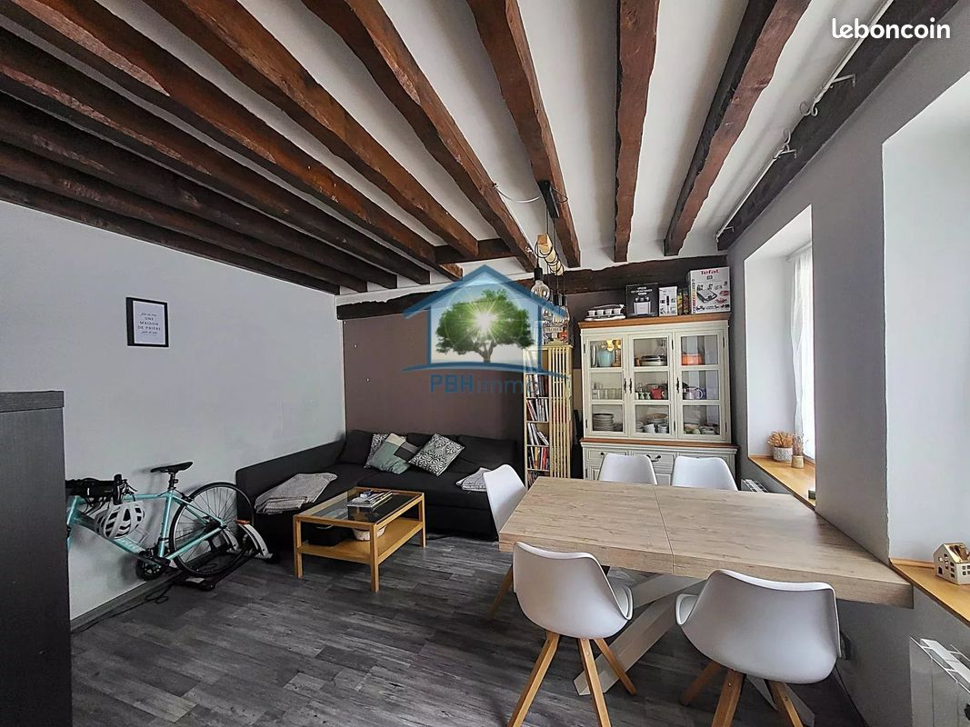 Дом с 2 спальнями в Сен-Жан-ле-Де-Жумо, Франция № 334150