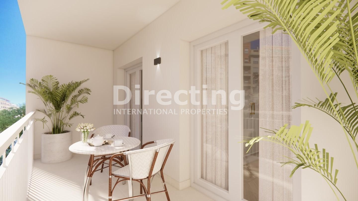 5 bedrooms Apartment in Madrid, Spain No. 175584