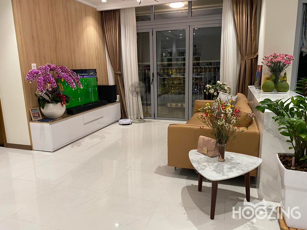 3 bedrooms Apartment in Binh Thanh, Vietnam No. 18142