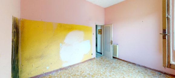 5 bedrooms Apartment in Prato, Italy No. 318722 25
