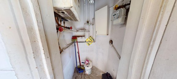 5 bedrooms Apartment in Prato, Italy No. 318722 10