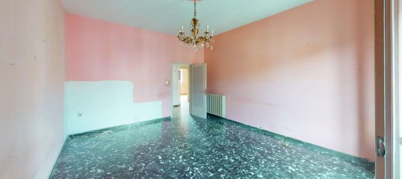 5 bedrooms Apartment in Prato, Italy No. 318722 27