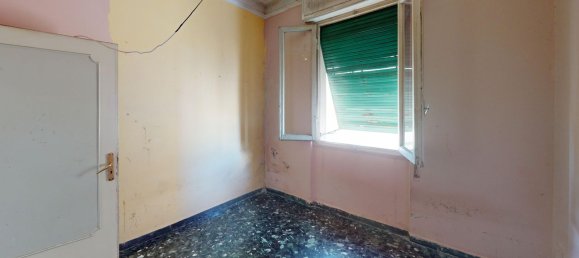 5 bedrooms Apartment in Prato, Italy No. 318722 34