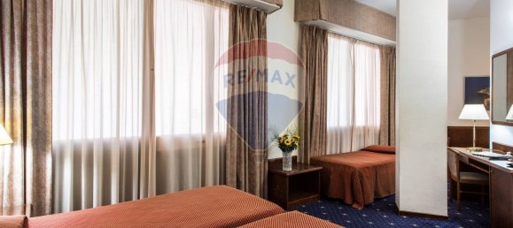 6000m² Building in Florence, Italy No. 380879 16