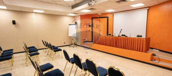 6000m² Building in Florence, Italy No. 380879 10