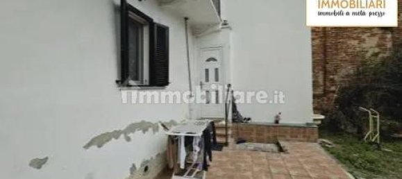 Apartamento de 2 dormitorios en Brandizzo, Italy No. 211831 21
