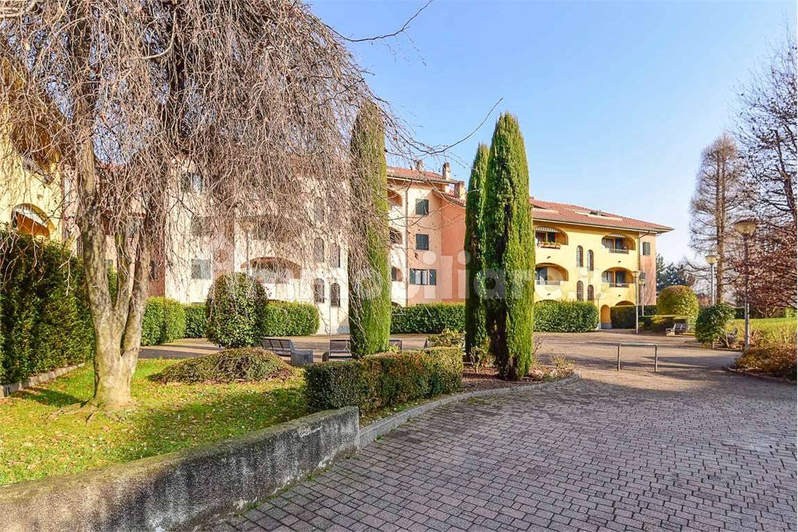 3 Schlafzimmer Doppelhaus in Cesano Maderno, Italy, Nr. 356513