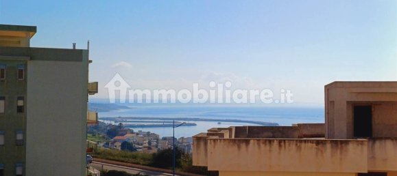 Apartamento de 3 dormitorios en Sciacca, Italy No. 142837 2