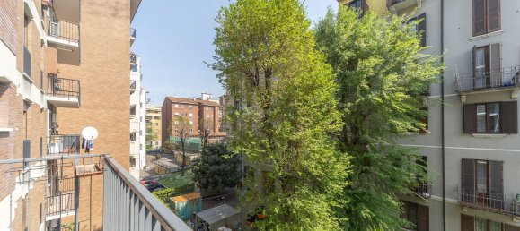 3 Schlafzimmer Wohnung in Milan, Italy, Nr. 364221 2