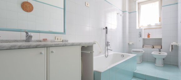 3 Schlafzimmer Wohnung in Milan, Italy, Nr. 364221 12