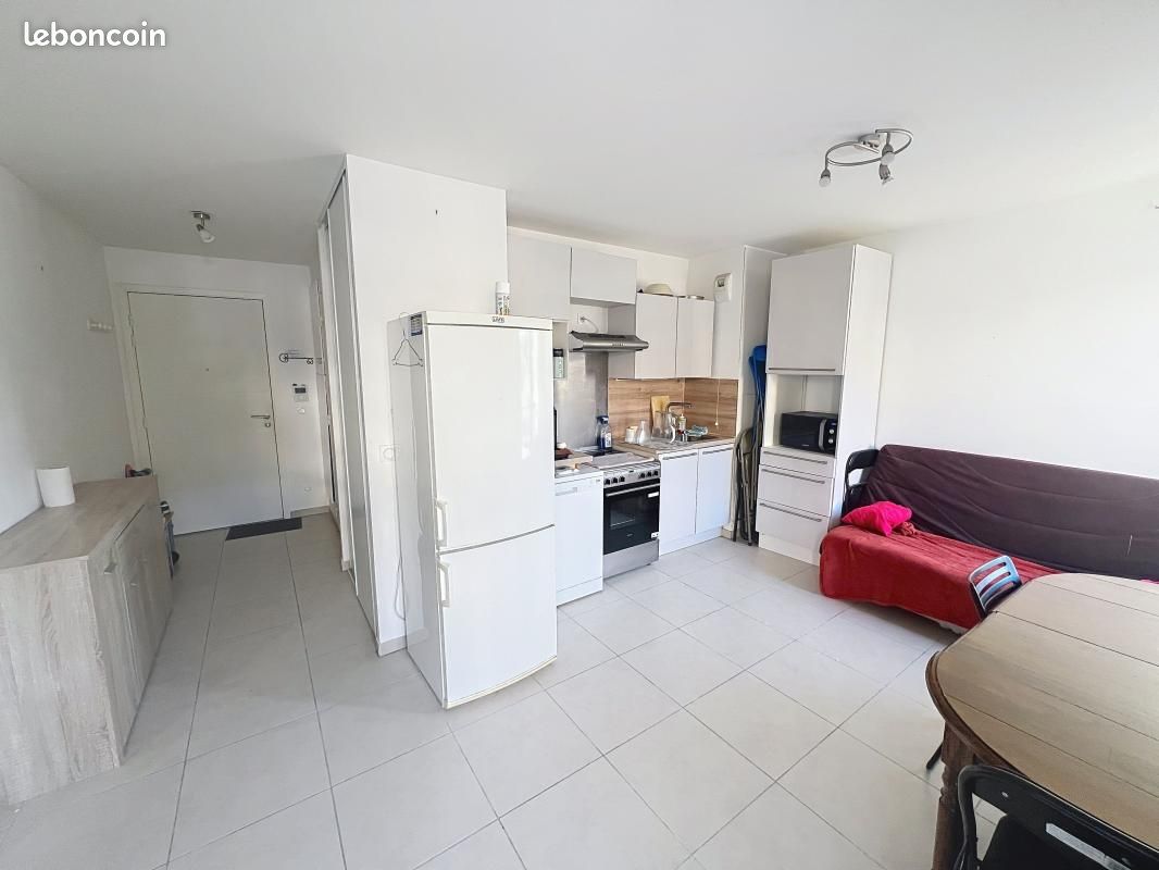 1 bedroom Apartment in Le Rouret, France No. 193394