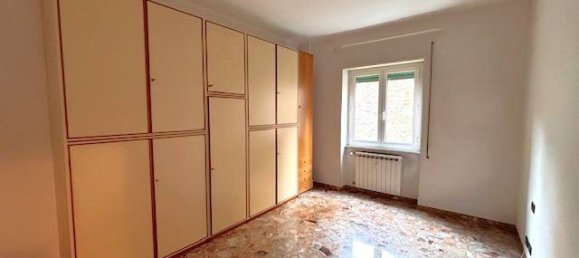 2 Schlafzimmer Wohnung in Genoa, Italy, Nr. 312289 14