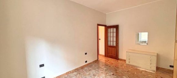 2 Schlafzimmer Wohnung in Genoa, Italy, Nr. 312289 17