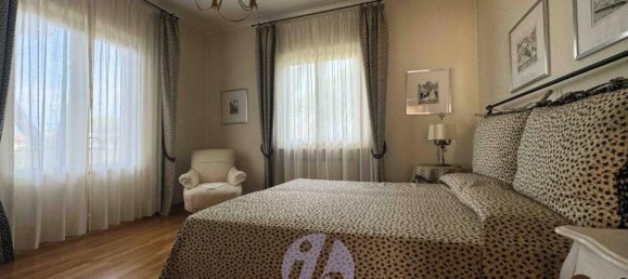 4 Schlafzimmer Villa in Pietrasanta, Italy, Nr. 169456 28