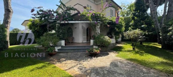 4 Schlafzimmer Villa in Pietrasanta, Italy, Nr. 169456 2