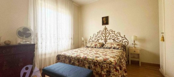 4 Schlafzimmer Villa in Pietrasanta, Italy, Nr. 169456 34