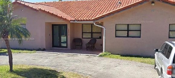 4 bedrooms Villa for sale in Miami, Miami-Dade, Florida, USA № 614661 2