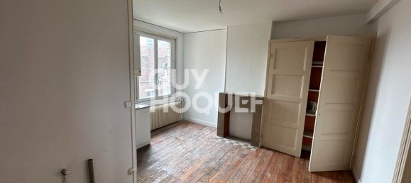 Здание с 2 спальнями в Кале, Франция № 92754 2