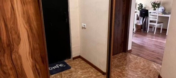 2-salle Appartement à Tbilisi, Georgia No. 43 5