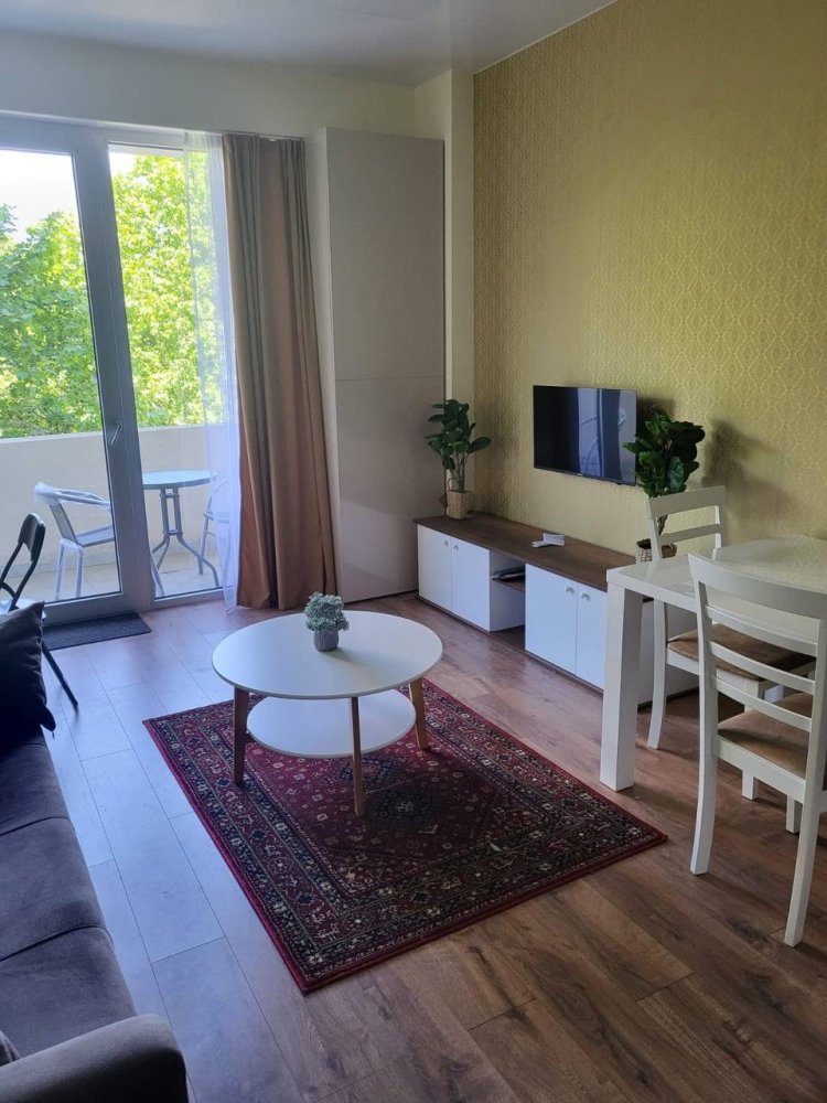 2-salle Appartement à Tbilisi, Georgia No. 43