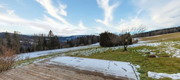 6 bedrooms House in Villers-le-Lac, France No. 305956 2