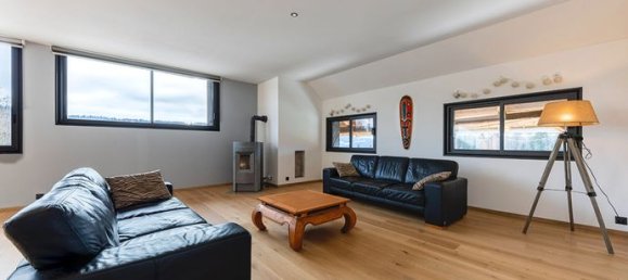 6 bedrooms House in Villers-le-Lac, France No. 305956 7