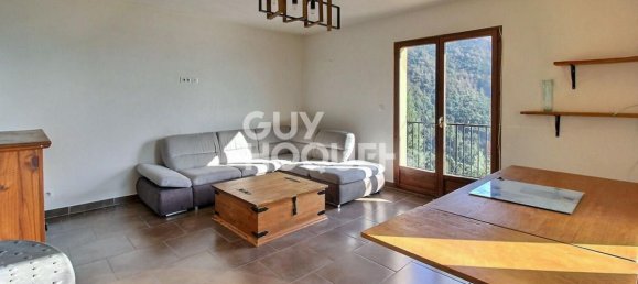 3 bedrooms House in Rosazia, France No. 215209 2