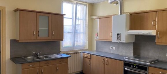 5 rooms Apartment in Metz, France No. 329445 2