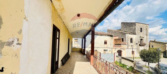 7 bedrooms House in Baia e Latina, Italy No. 381603 13