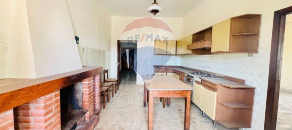 7 bedrooms House in Baia e Latina, Italy No. 381603 15