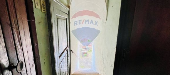 7 bedrooms House in Baia e Latina, Italy No. 381603 40