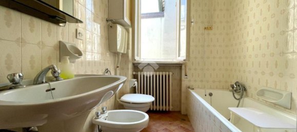 4 rooms Apartment in Rimini, Italy No. 7426 16