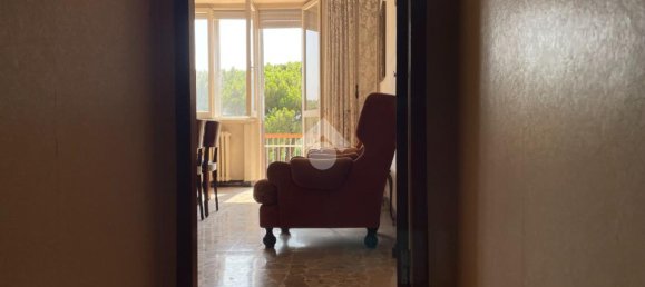 4 rooms Apartment in Rimini, Italy No. 7426 5