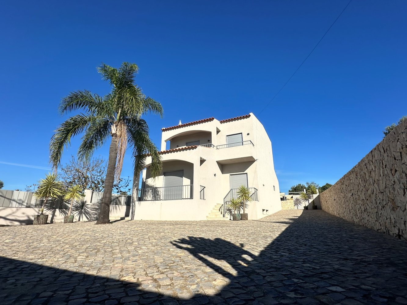 3 bedrooms Villa in Quarteira, Portugal No. 104361