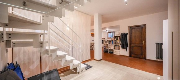 2 Schlafzimmer Villa in Monticelli Brusati, Italy, Nr. 363764 18