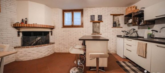 2 Schlafzimmer Villa in Monticelli Brusati, Italy, Nr. 363764 24