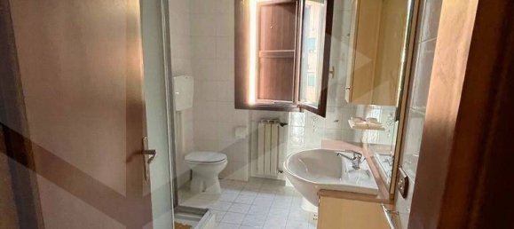 Apartamento de 3 habitaciónes en Fiorano Modenese, Italy No. 24177 9