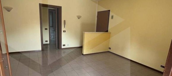 Apartamento de 3 habitaciónes en Fiorano Modenese, Italy No. 24177 4