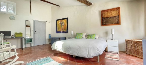 3 bedrooms House in Limoux, France No. 335996 4