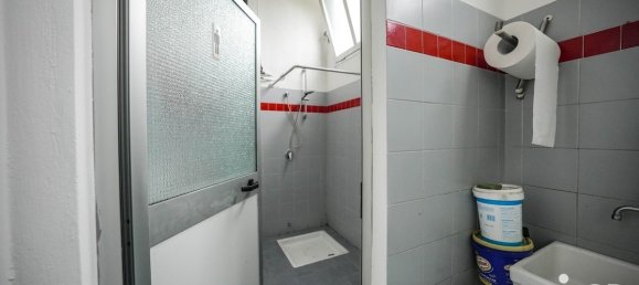 1350m² Commercial property in Ferrara, Italy No. 229855 15