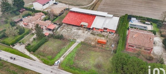 1350m² Commercial property in Ferrara, Italy No. 229855 22